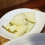 キッチン ブルー グローブ - カブのお新香、美味しいです