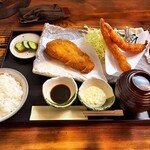 Miharu - ロースカツ&エビフライ定食3360円税込