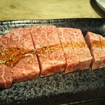 京もつ鍋ホルモン 朱々 - 料理写真:霜降りお肉〜!!(≧▽≦)