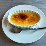 ビストロ ポップコーン - ブリュレ。甘さ控えめだから、もう1個食べれる美味しさ。