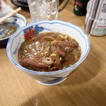 鳥仙 - もつ煮の具は大きくて美味しいと相方が絶賛していました!