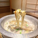 神戸牛 しゃぶしゃぶ おもき 離れ - 