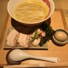 ニッポン ラーメン 凛 トウキョウ