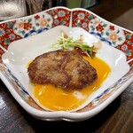 美食処なまから - ＊激辛つくね（¥490）
            ＋卵黄（¥50）