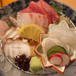 Sake To Sakana To Dashi Shabu Kuguru - 