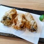 江戸そば マルノ - 厚岸産大ぶりカキ