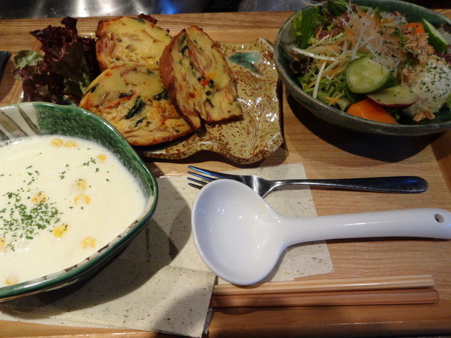 Nishijin Inokuma Cafe photo 3