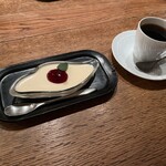 COFFEE HALL くぐつ草 - 