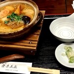 Soba Dokoro Tonamian - 鍋焼きうどん（母オーダー）