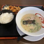 博多豚骨ラーメンまるせん - 