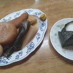 仙岩峠の茶屋 - おでん，うめおにぎり