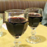 ガスト - グラス赤ワイン 120円×２