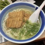 手打うどん 四国屋 - キツネうどん　700円