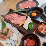 焼肉 闘牛門 - この他ライス　スープ　サラダ　珈琲いただいてます。