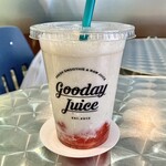 Gooday Fresh Cafe - 「フレッシュ つぶつぶいちごバナナミルクR（税込￥660）」