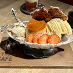 233609772 - WHITE CHOCOLATE
                      MONT BLANC SUNDAE
                      〜冬のライトチョコモンブランサンテー〜