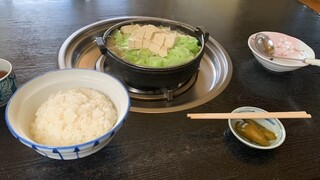 Tamayama Shisho Mae Shokudou - ホルモン鍋¥700ご飯(普通盛)¥180
