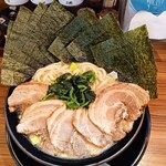 壱角家 国領店 - 家系らーめん+トッピング