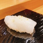 寿司割烹 魚紋 - アオリイカ