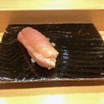 寿司割烹 魚紋 - 氷見の寒鰤