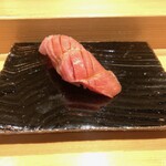 寿司割烹 魚紋 - 鮪:大トロ