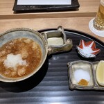 西麻布 天ぷら魚新 - 天つゆ、塩、カレー塩、レモン