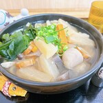 Nekko - しっぽくうどん(1玉) 650円
                      わかめとネギはセルフにて☆