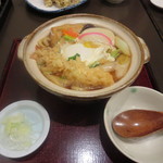 鍋焼きうどんです