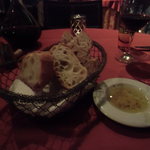 ル・プティ・ブドン - パンとオリーブオイル