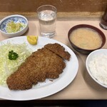 丸八とんかつ店 - 