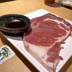 Yakiniku Kingu - 特上リブロースステーキ