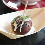 ラ・ボンヌターブル - 