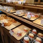 빵노 에키 513BAKERY 욧카이치 코모노점