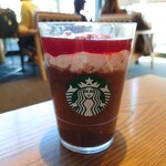 スターバックス コーヒー - ルージュオペラフラペチーノ(790円)