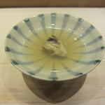 すし匠 - 牡蠣の肝を炊いたヤツ