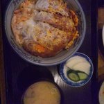 銀座 長寿庵 - カツ丼。お味噌汁とお新香付き。