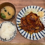 とんかつ小田保 - 豚味噌ガーリック定食 1,250円
