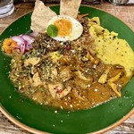 カレーショップ初恋 - 3種のあいがけ