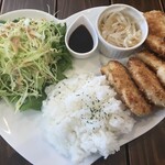 カフェ ラ リベルテ - 料理写真:焼き揚げチキンプレート（1,180円）