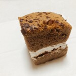 73 - ショコラ台湾カステラのクリームサンド