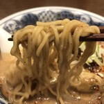 上海家庭料理 謝謝 - 麺リフト