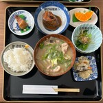 珈琲亭 - 豚汁+鯖の味噌煮♬