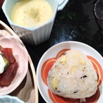 YACCO豆富店 - 蒸し豆富、おからのおにぎり