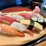 しほう田 - にぎり寿司ランチ…1100円(税込)※2024年より1300円