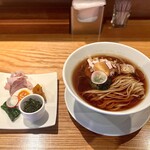 麦の空 GACHI SOBA DOJO - 特製中華そば(醤油)