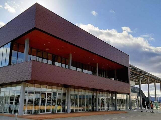 ペンギン - 双葉（ハンバーガー）の写真