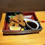 いざかや しん - 和牛ホホ肉一口カツです。とても味わい深く、身は口の中でホロホロとほぐれます(o^^o)