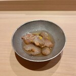 Sushi Itsutsu - 長崎赤なまこ◎