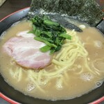 横濱家系ラーメン 勝鬨家 - 