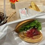 FRESHNESS BURGER - 